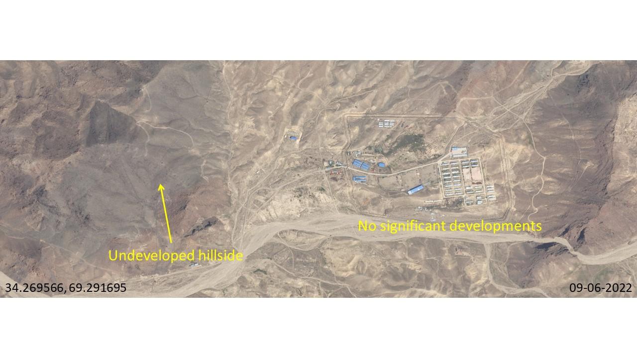 No significant changes observed between 2019 and 2022. The hills to the west of the main area remained undeveloped. Copyright Maxar 2022.