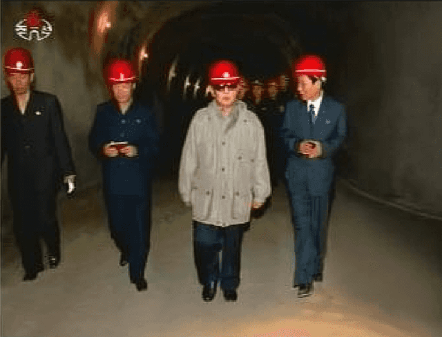 Kim Chong-il in Ryongyang Mine (KCTV, 2009.05.21)